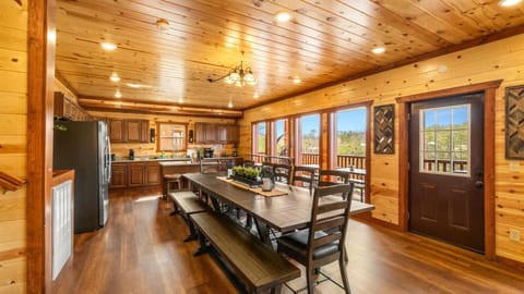 Open-concept kitchen and dining with prime views!