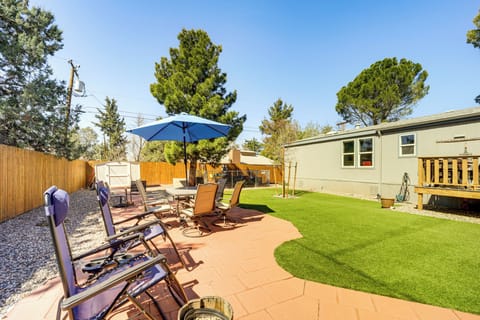 Private Backyard Area | Fire Pit | Dining Set