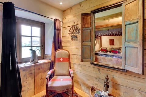 E.Rooms Mont Chery B (1)