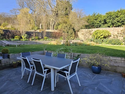 4da8597e 5de6 46b4 b13e a487a8eb2ee3