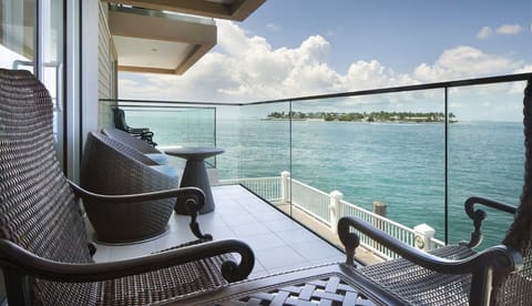 Balcony w/ Gulf view