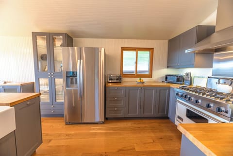 The kitchen has plenty of counter space