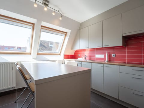 Apartment, Balcony, Lumber, Hotel, Porch, Log Cabin