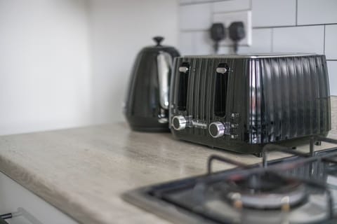 f3a4590e-ff48-4e54-ac1b-f560fca6c9fd