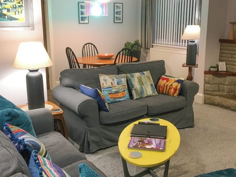 Living area | Scarborough Rose Apartment, Scarborough