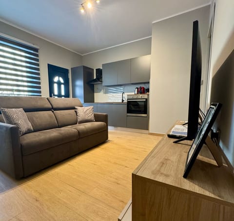 6bdb9640 0069 4032 bb86 97f75b472371