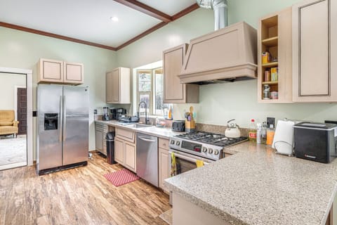 Kitchen | Drip Coffee Maker | Toaster | Cooking Basics