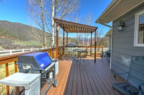 Deck with barbecue grill