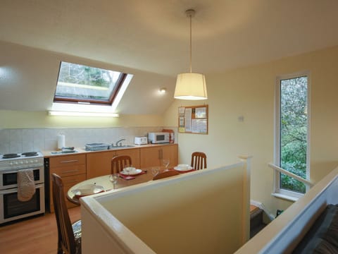 Kitchen/diner | Oak Lodge - Llanteglos Estate, LLanteg, near Narbeth