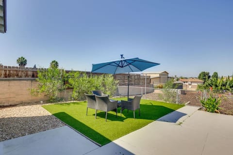 🏖 Vrbo Caption (Detailed & Descriptive)  Sunset Serenity – Spacious 6-Bedroom Vacation Home in San Diego  Welcome to Sunset Serenity, your home away from home in beautiful San Diego! This 6-bedroom, 3-bathroom property is perfect for families, friends, an