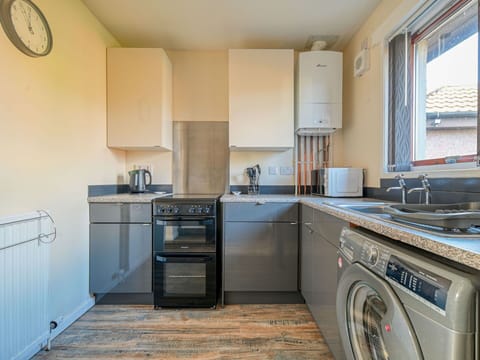 Apartment, Furniture, Residential Area, Balcony, Condominium, Chair, Shade, Resort, Coast, Hotel