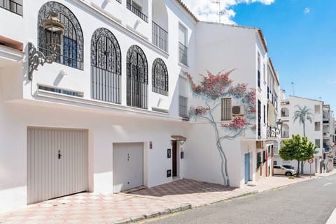 7e81d298-52c9-4320-bcb1-5eeb91ffe27d