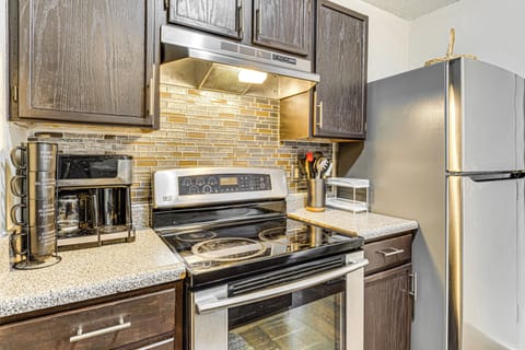 Kitchen | Dishwasher | Microwave