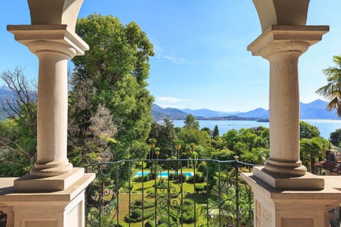 Villa La Romanica - Baveno, Lake Maggiore - NORTHITALY VILLAS Vacation rental