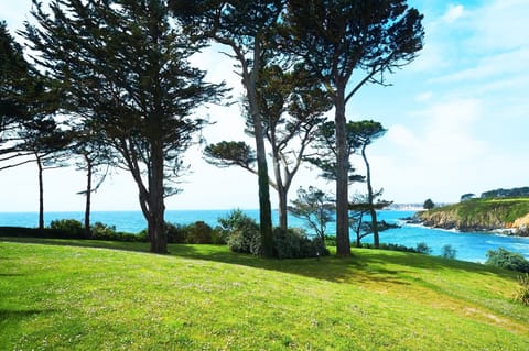 Appreciate spectacular ocean views from this prime location!