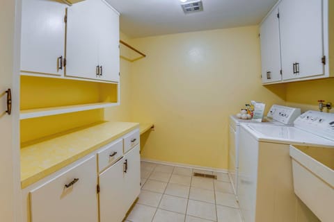 Laundry Room | 1st Floor