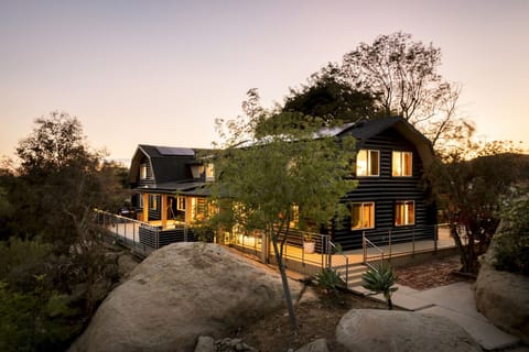 Classic charm and artistic spirit wrapped in one stunning facade.