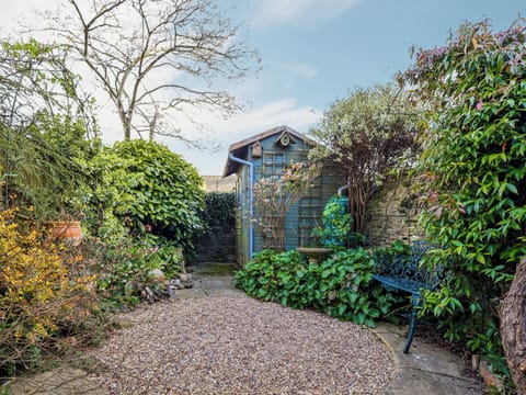 Exterior | September Cottage, Lechlade-on-Thames