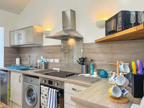 Kitchen | Cowtons&rsquo; Old Dairy, East Cowton