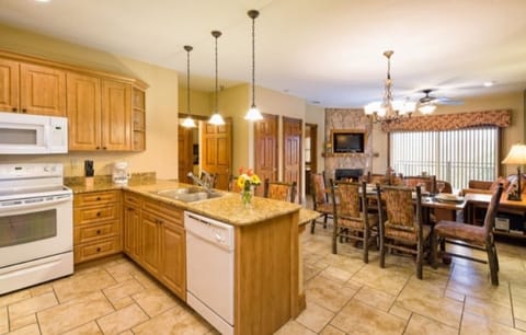 Layout of Living Rooms 1 and 2