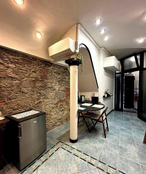 e7b6d352-aa24-4d5b-84bf-48c1111ef24d