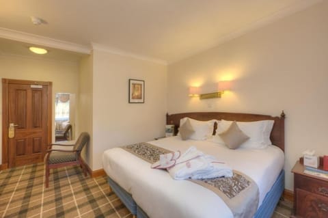 1 Double bed. Exact unit will be assigned upon arrival.