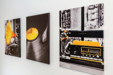 Stylish Canvas in a downstairs Bedroom