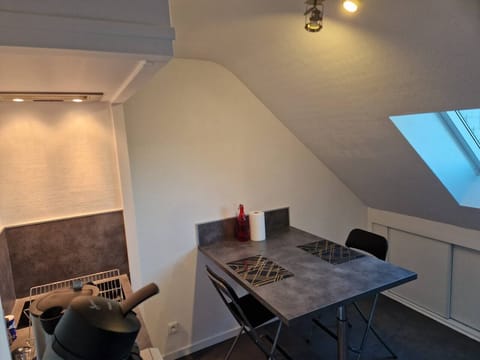 1b6a8a53 e9dc 4dc1 b90f 045f5caecd84