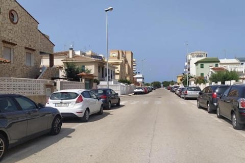 Region [summer] (&gt;5 km)