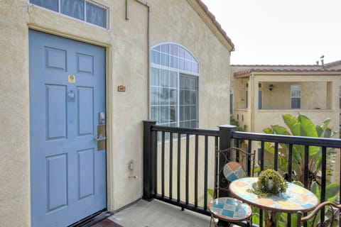 A private balcony and tiled bistro table for enjoying that morning cup of coffee!