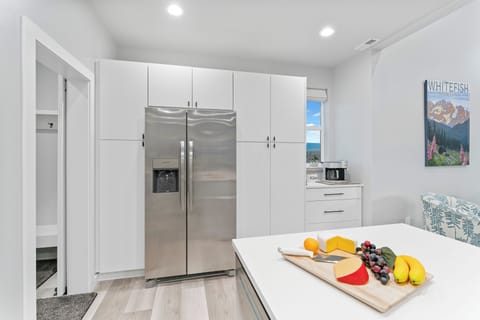 Refrigerator/Freezer with water and ice on the door | Main Level