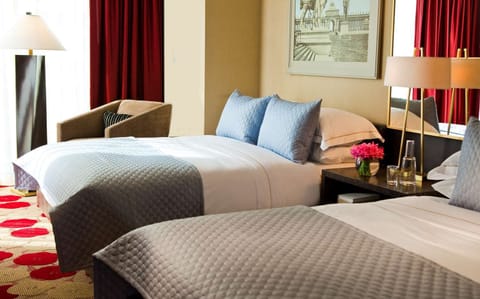 Unit with 2 Queen beds