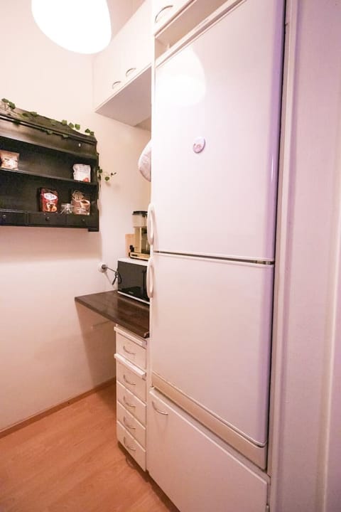 This kitchen’s so well-equipped, you might actually want to cook.