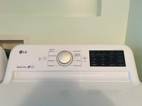 washer and dryer available
