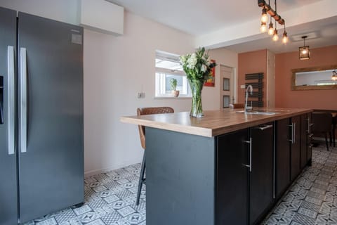 Hazeley - 3 Bedroom Holiday Home - Begelly (25306)