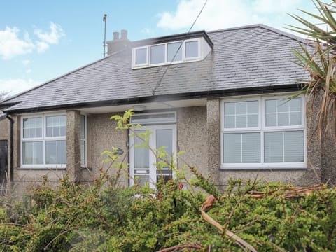 Exterior | Fron Deg, Tudweiliog