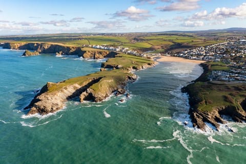 Region [summer] (&gt;5 km)