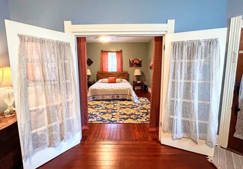 Bedroom #1, King Bed