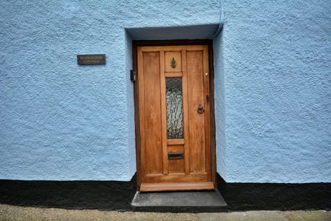 Entrance / Reception