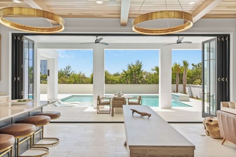 The Grand Pearl (47)