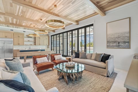 The Grand Pearl (37)