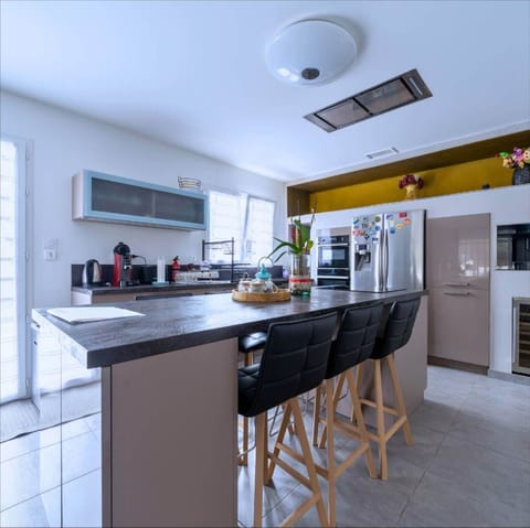 be17f747-9e3a-4279-9995-d184cd182928