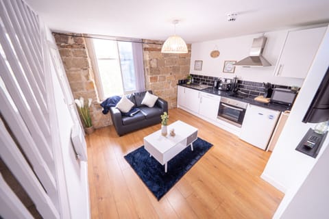 Living Room / Lounge