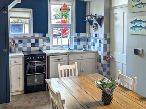 Kitchen/diner | Denzell, Looe