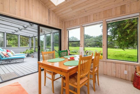 Dining table with seating for 6 and additional counter seating