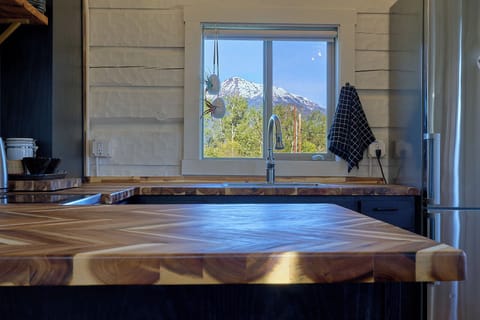 Great mountain views from the kitchen too!