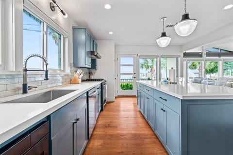 Spacious and light, perfect for your morning coffee.