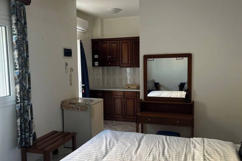 951eb941-822f-4611-a919-3383bd01f0f2