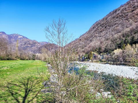 Mountainous Landforms, Nature, Mountain, Natural Landscape, Hill, Highland, Landscape, Wilderness, Mountain Range, Valley