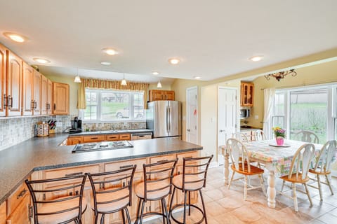 Kitchen | Dishwasher | 1st Floor